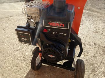 Bearcat SC3342XE Chipper Shredder