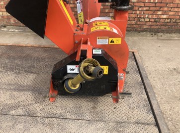 Bearcat 73554 PTO Chipper
