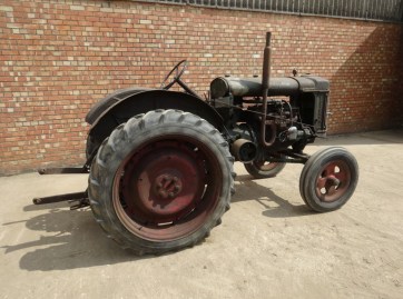 Fordson Major E27N