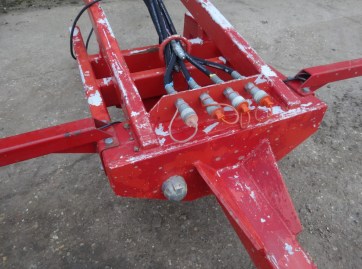 Kuhn Rear Drawbar