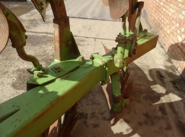 Dowdeswell DP120S