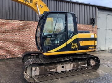 JCB JS130