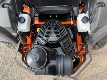 Husqvarna Z560 Zero Turn 