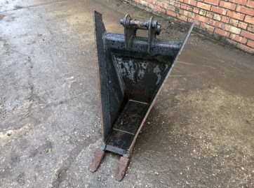 Bucket Warehouse V Bucket