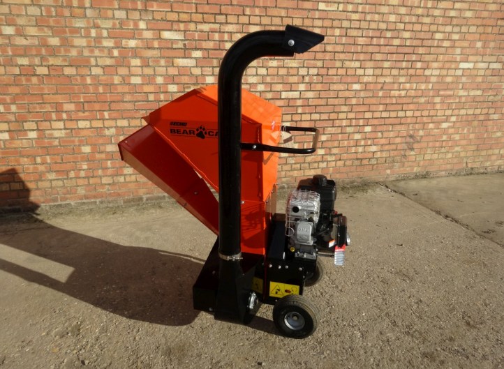 Bearcat SC3342XE Chipper Shredder