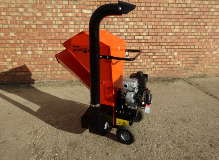 Bearcat SC3342XE Chipper Shredder