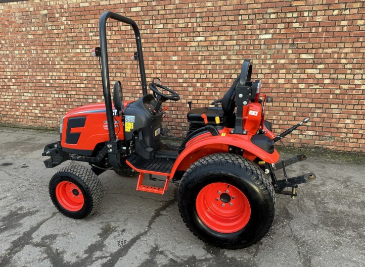 Kioti 2810