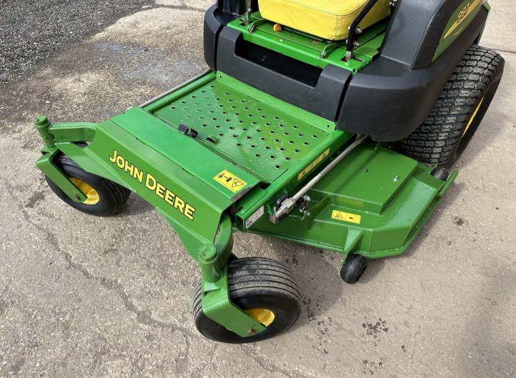 John Deere ZTrak 997