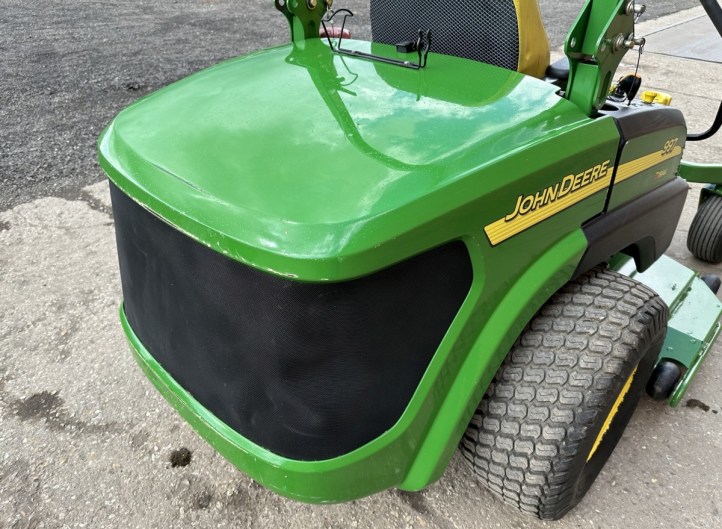 John Deere ZTrak 997