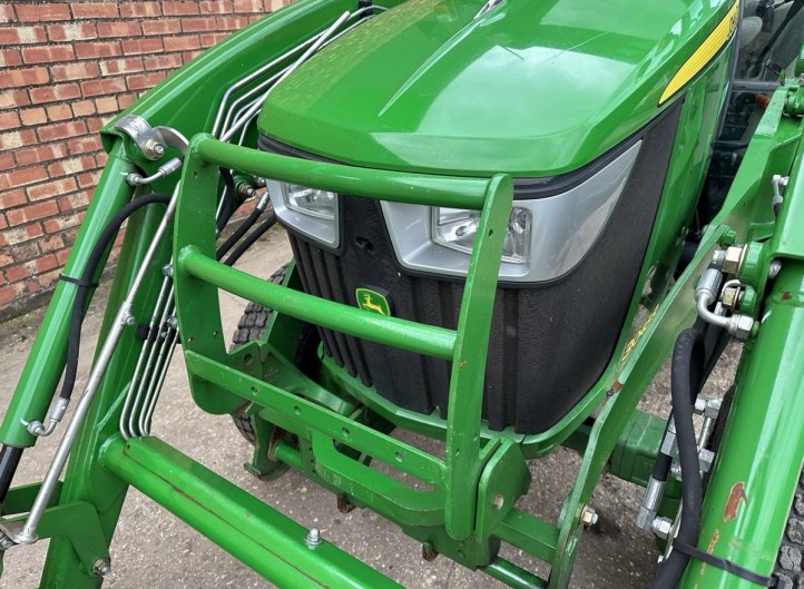John Deere 3045R & H165 Front Loader