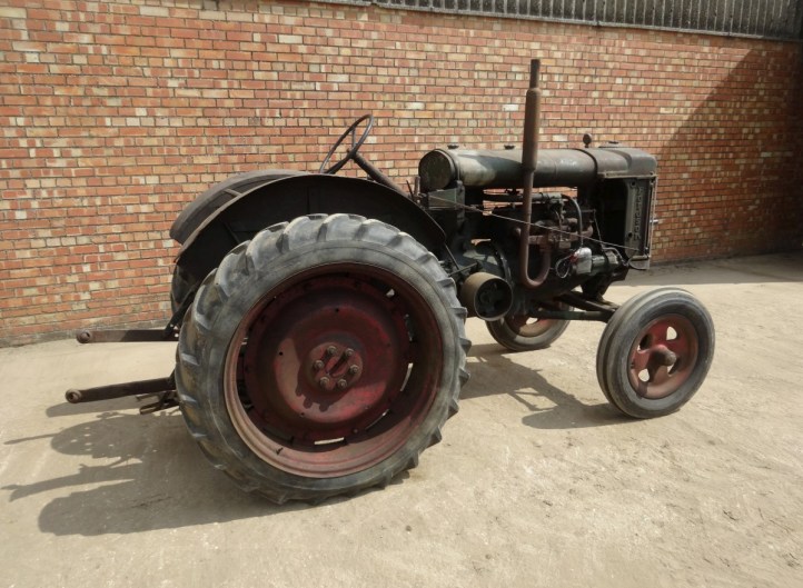 Fordson Major E27N