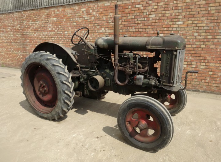 Fordson Major E27N