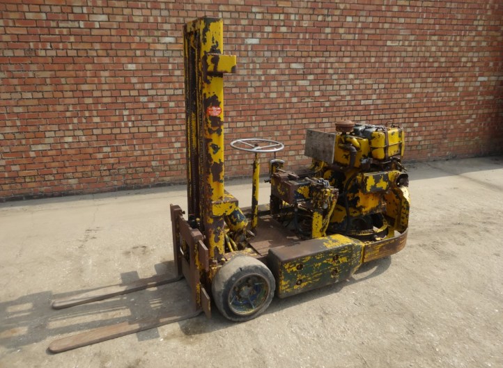 Automak Auto-Truck Forklift
