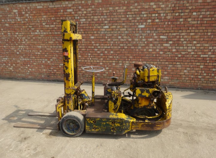 Automak Auto-Truck Forklift