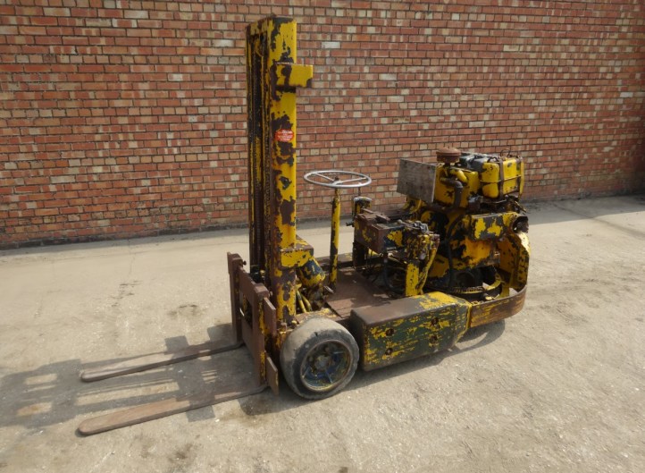 Automak Auto-Truck Forklift