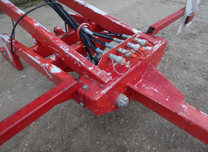 Kuhn Rear Drawbar