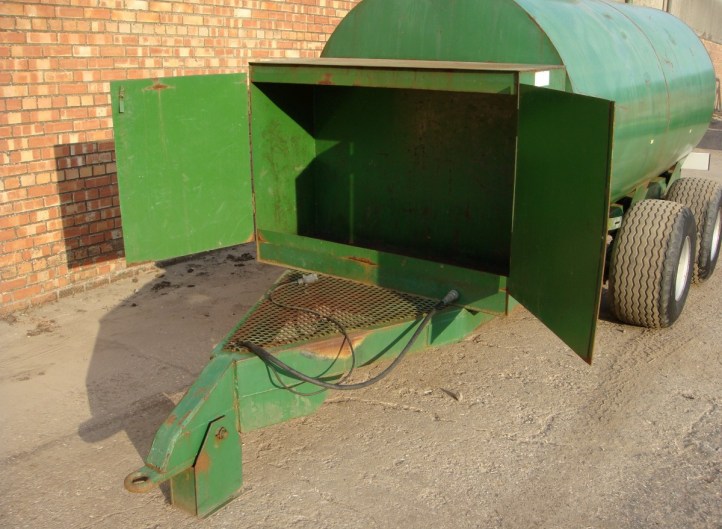 Agri Tek Water Bowser