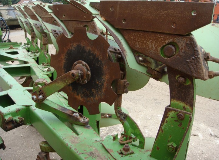 Dowdeswell DP120S
