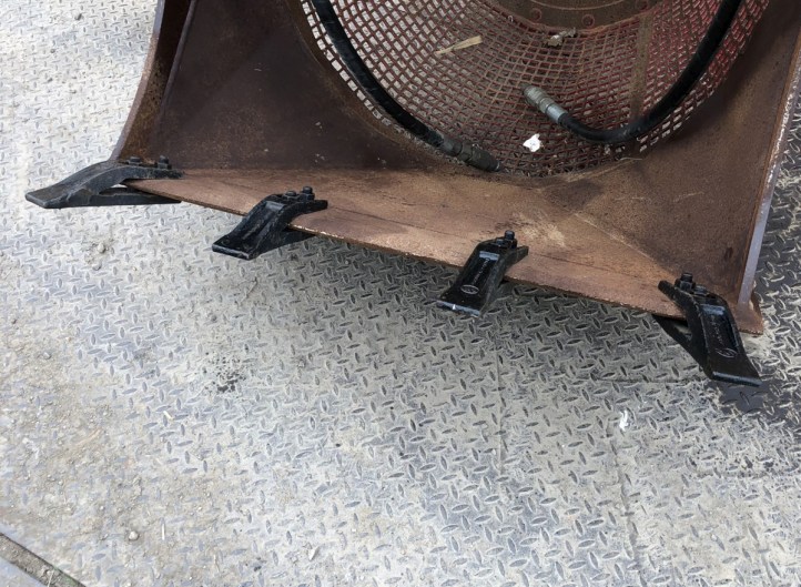 Lloyd Rotary Screening Bucket