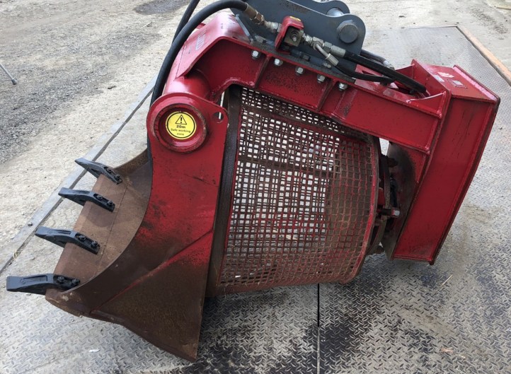 Lloyd Rotary Screening Bucket