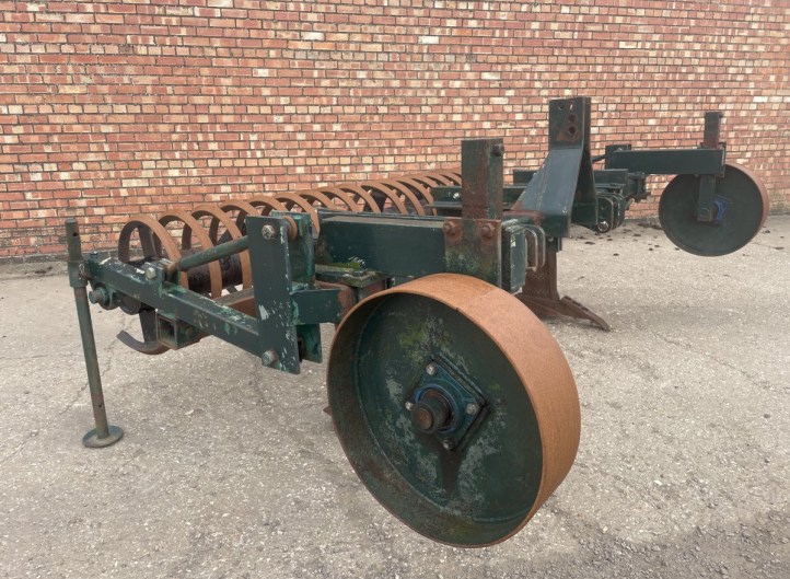 cousins subsoiler
