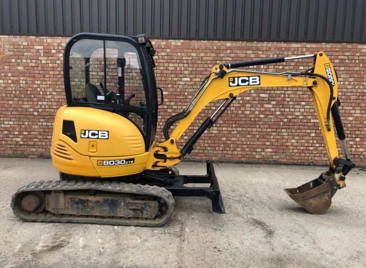 JCB 8030