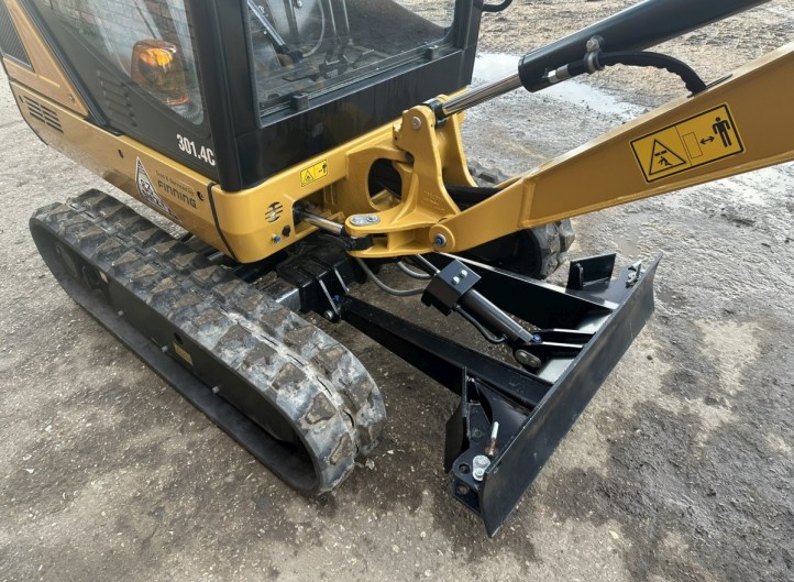 Cat 301.4C