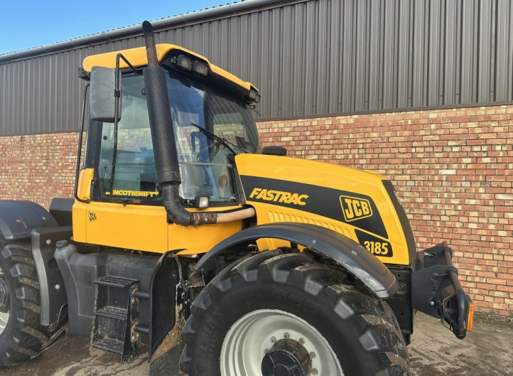 JCB 3185