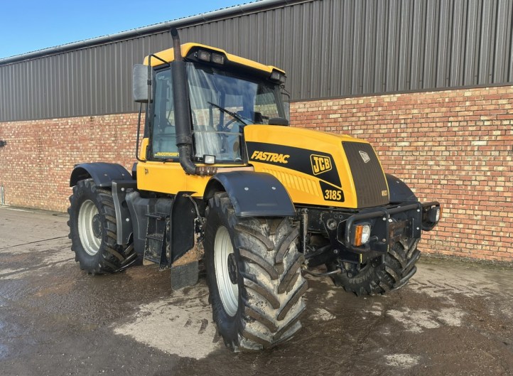 JCB 3185