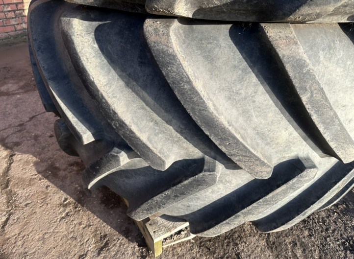 JCB 3185