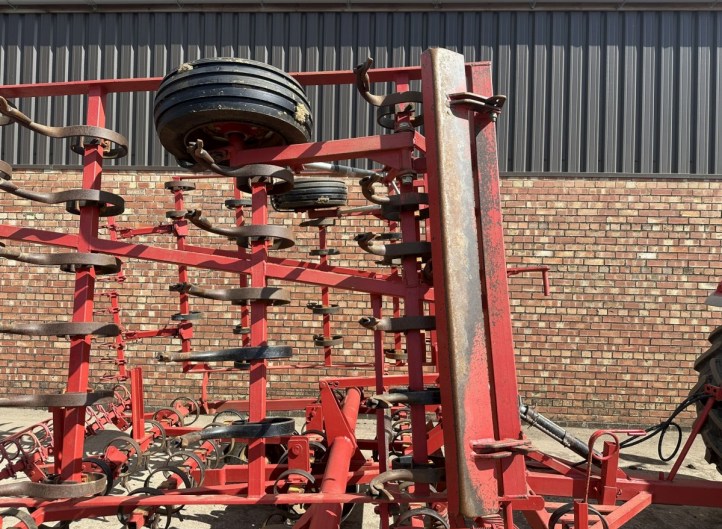 Vaderstad Spring Tine Cultivator