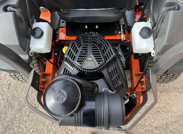 Husqvarna Z560 Zero Turn 