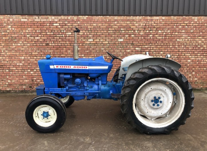 Ford 4000